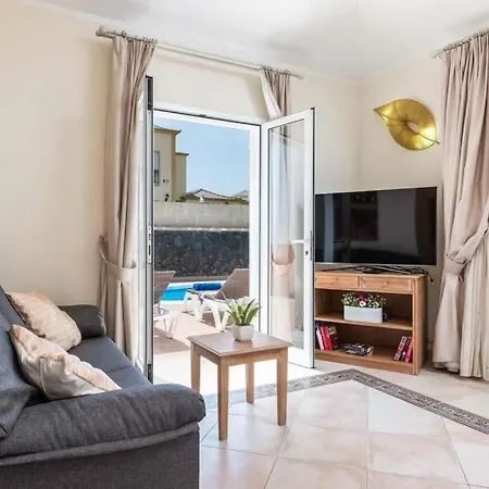 Playa De Fanabe Sleeps 6 Pool Air Con فيلة أذيخي